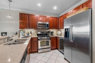 Wharf 521 by Youngs Suncoast - 1