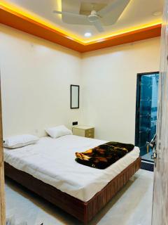 Shiv Guest house - 2