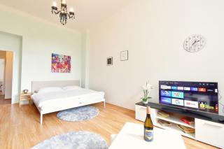 Karlsbad Easy Living - 6