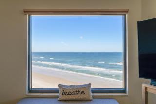 Seascape Towers 922 - 3