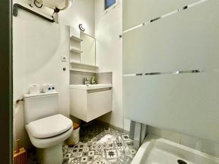 Maisonnette avec climatisation et cour - ménage et linge inclus - 9