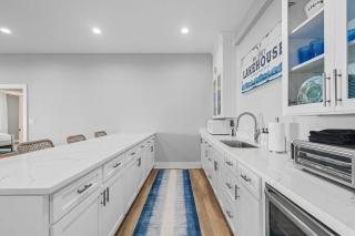 Gaston Shores - Boat Dock, Lake Access & Hot Tub - 9