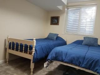 Renovated 2BR flat near Red Rocks-Rocky Mt-DT-15min - Golden - 1