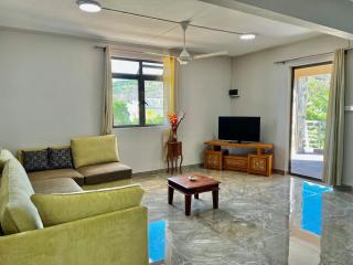 Luxury Flat with Scenic Views - 0