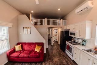 Pine Tree Arch Cabin #15 - 9