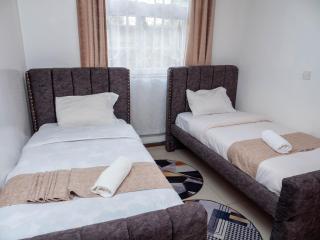 Perfect Palm Condos-P2 - 2