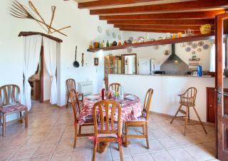 Eu Clos by Vintage Travel - 1