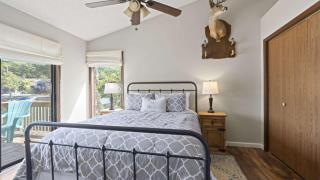 Honey Hole 3 Well Dock - 8