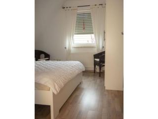 Holiday home with 3 bedrooms - 4