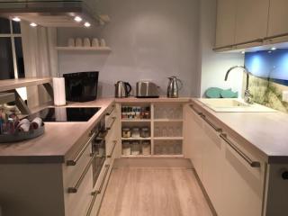 Captain's House No 6 - 7