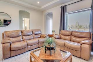 Hike the Organ Mtns! Modern Las Cruces Townhome - 5