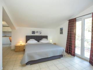 Apartment Schöne Wohnung in Duće mit Großem Balkon by Interhome - 7