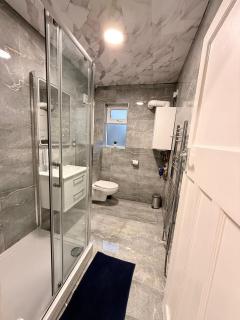 New 3bed Netflix Sleeps6 Family Contractors - 3