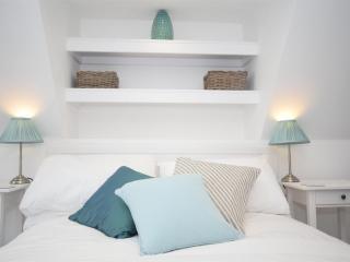 2 Bed in Swanage DC126 - 5