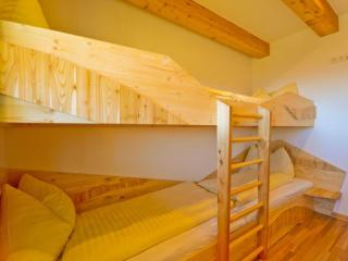 Holiday Home Das Almhaus in Bad St- Leonhard im Lavanttal by Interhome - 2