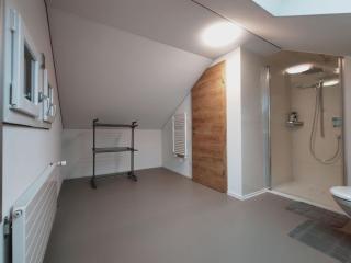 Apartment 3-5 Zi-DachWohnung by Interhome - 2