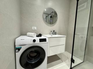 Perfect Location, Calm, Private Apartment - 7