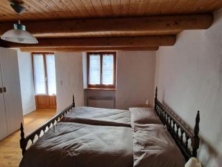 Holiday Home Chalet in den sonnigen Schweizer Südalpen by Interhome - 2