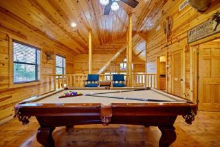 Arborlawn Cabin in Hochatown Elite Cabin with 3 Kings Hot Tub Playground Pool Table - 7
