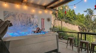 Ridge Home Multi-level with PC Views Ski Trail - 9