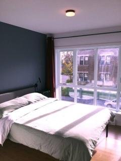 208 - Modern Cozy Bright Apt with 2BR,Gym,Prking,DT&Airport - 2