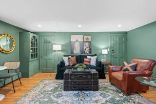 1BR Downtown Salem | Parking |Steps 2 Witch Museum - 1