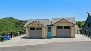 Side-by-Side Homes Multi-level with Views Ski Trail - 2