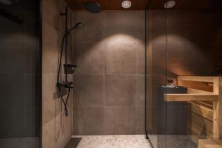 True Ski-in Ski-out Luxury, 2 x ski-tickets - 2