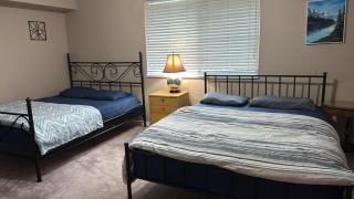 Budget Stay Near Scott Road - Transit, Free Parking & Fast WiFi - 5