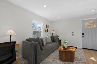 Modern 1BR 1BA Eastpointe Apartments - Pet-Friendly - 0