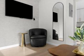 Modern 1BR 1BA Eastpointe Apartments - Pet-Friendly - 9