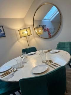 Station View Apartments - 7