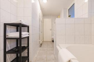 Moderne 2-Zimmer Wohnung - kostenloser Parkplatz - 6