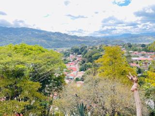 Casa en exclusiva Residencial de Copán - 1