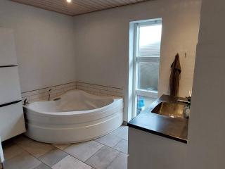 4 star holiday home in Tjæreborg - 5