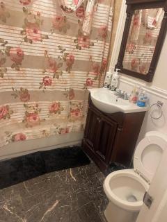 Enjoyable 3-bedroom house in charming East Orange neighborhood - 4