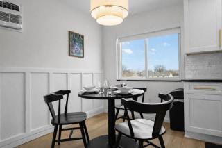 Spacious 1BR 1BA Eastpointe Apartment - 9