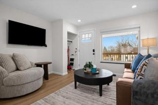 Spacious 1BR 1BA Eastpointe Apartment - 5