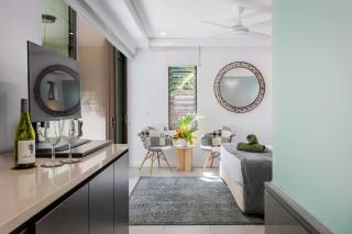 Tranquil Waters Apartments Port Douglas - 7