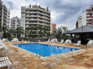 Condomínio Pé na Areia em Caiobá - 0