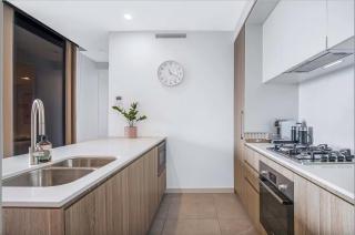 Gabba Oasis - Luxury 3BR Apt & Pool - 5