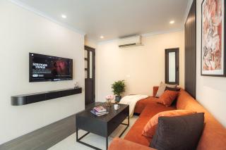 Train Spotters' Loft in OLD QUARTER - 2