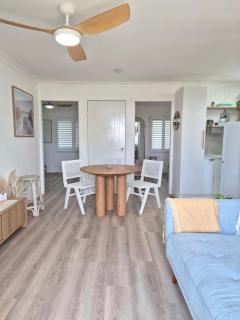 NEW - The Coastal Cactus Villa - 6