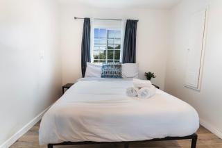 Cozy Studio Suite Near Beverly Hills for Two - 1