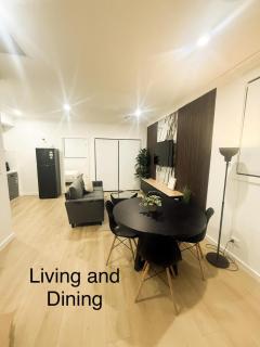 Modern 2 Bedroom Retreat at Gillieston Heights - 2