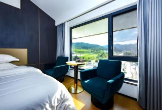 张家界云栖美景酒店-ZhangJiaJie National Forest Park East Gate-EnglishButler Service - CustomizedTravel Routes - Purchase ScenicTickets - 7