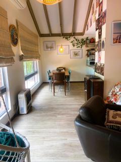 Ocean Drive Home: 3 bedroom 70s-inspired… - 19110 - 4