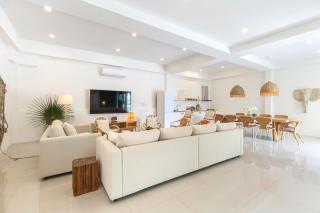 Chaweng Boutique Private Pool Villa 5 BR - 1