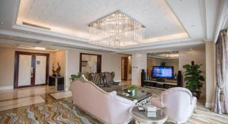 Fortune International Hotel - 6