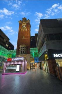 City Centre - Next to Hilton - Victoria Centre Apartments - 24 Hours access - Best Location in Victoria Centre Shopping Centre - Kitchen - Parking Cars or Vans from Five Pounds a Day - Sunday 1pm Check-Out - 2